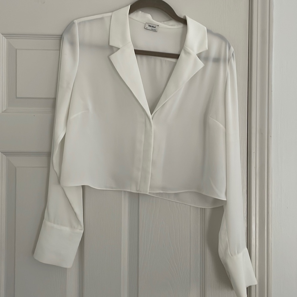 Aritzia Talula sheer cropped blouse Size M white